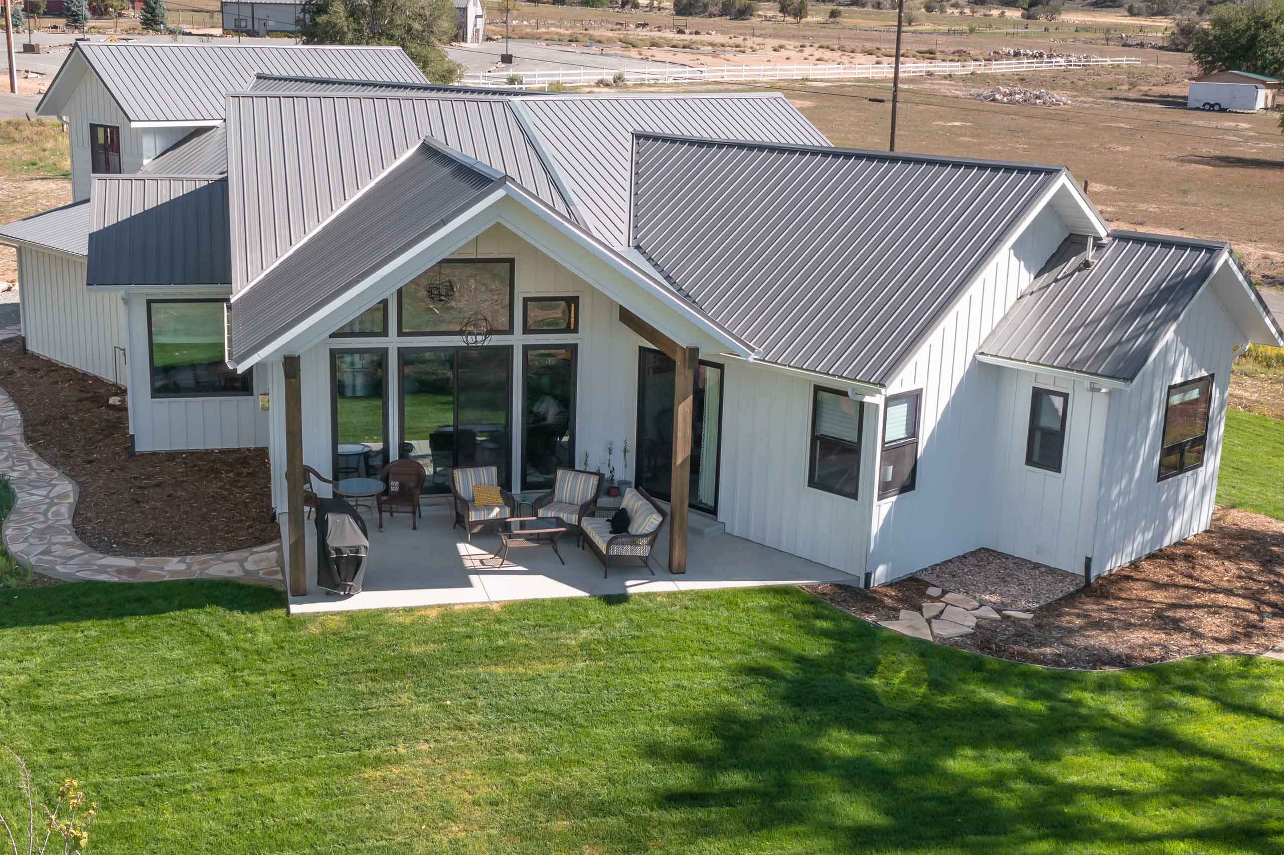 Featured Image for “Surface Creek Farmhouse”